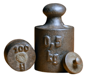 hmotnost běžných notebooků vs macbook